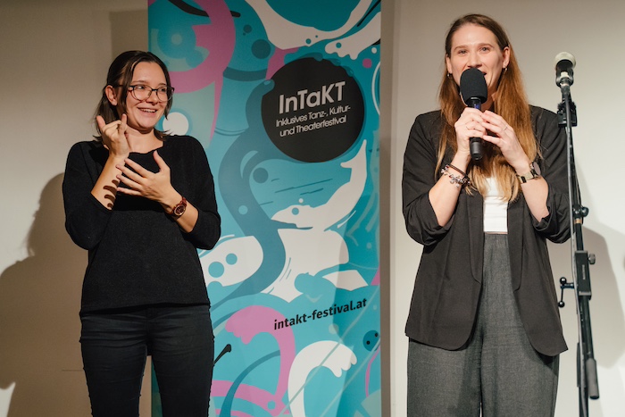 Laura Raffer (ÖGS) und Agnes Maier