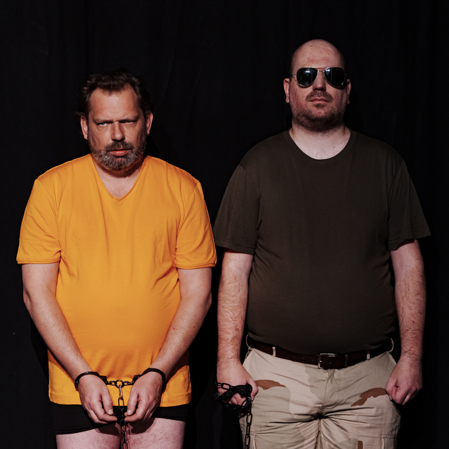 Kritik: In der Strafkolonie, Theater Quadrat