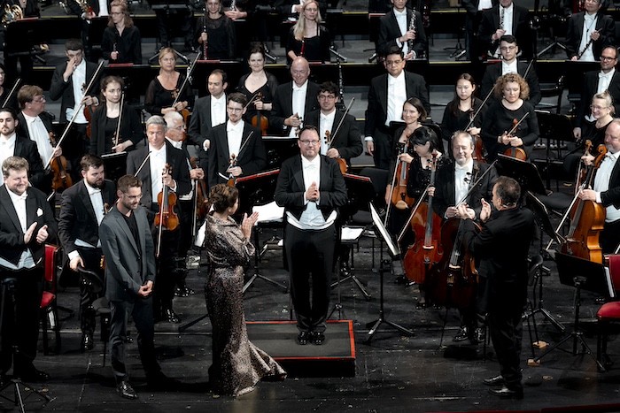 Fotocredit: Marius Burkert, Grazer Philharmoniker. (Fotocredit: Mrija Kanizaj) Kritik: Le Villi von Puccini, Oper Graz