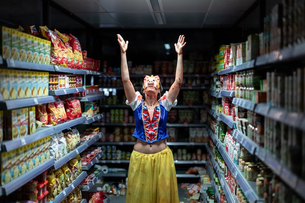Kritik: Studio Dries Verhoeven, Everything must go