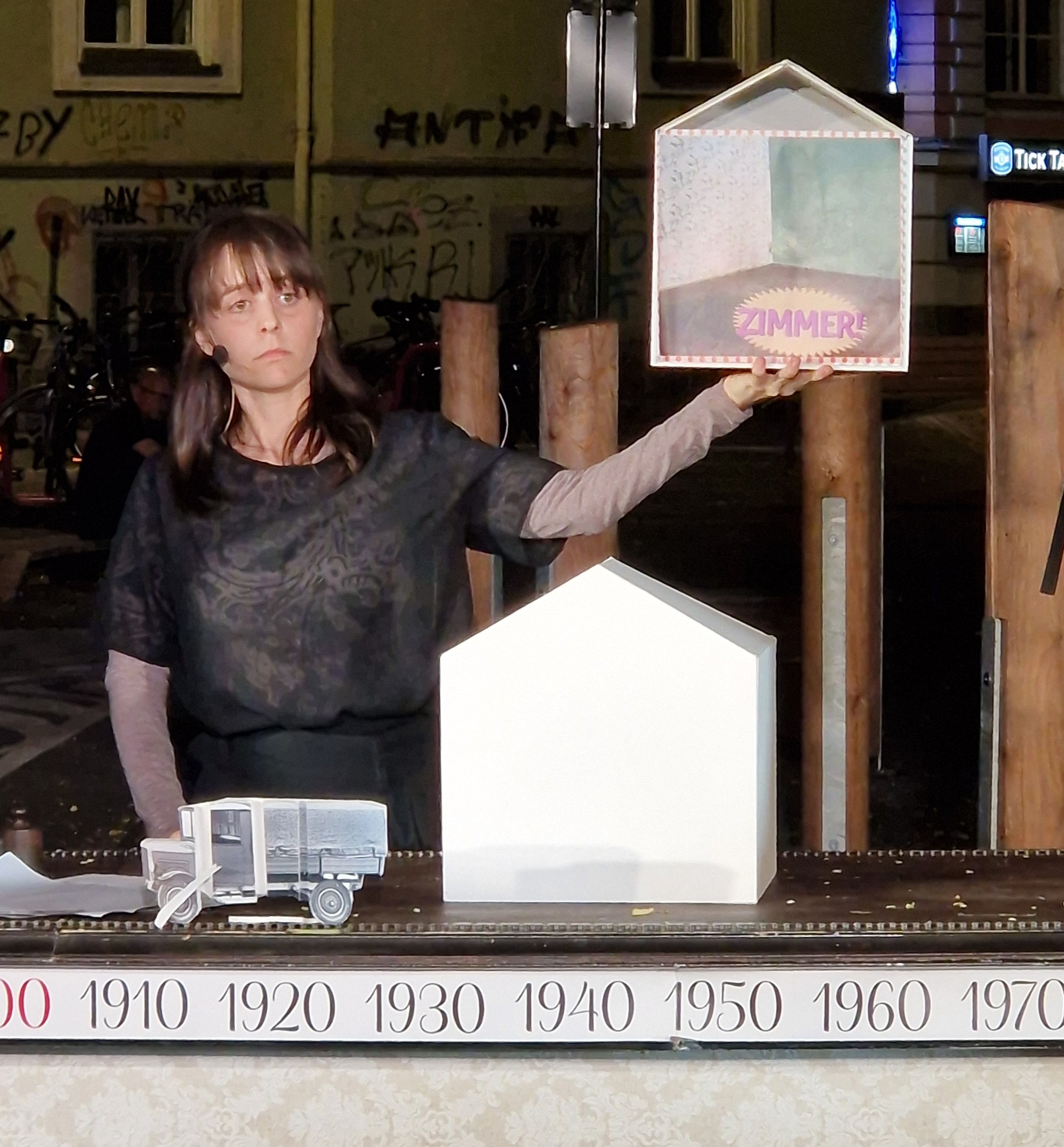 Kritik: Songs about Places: Der Maykäfer, bum bum pieces