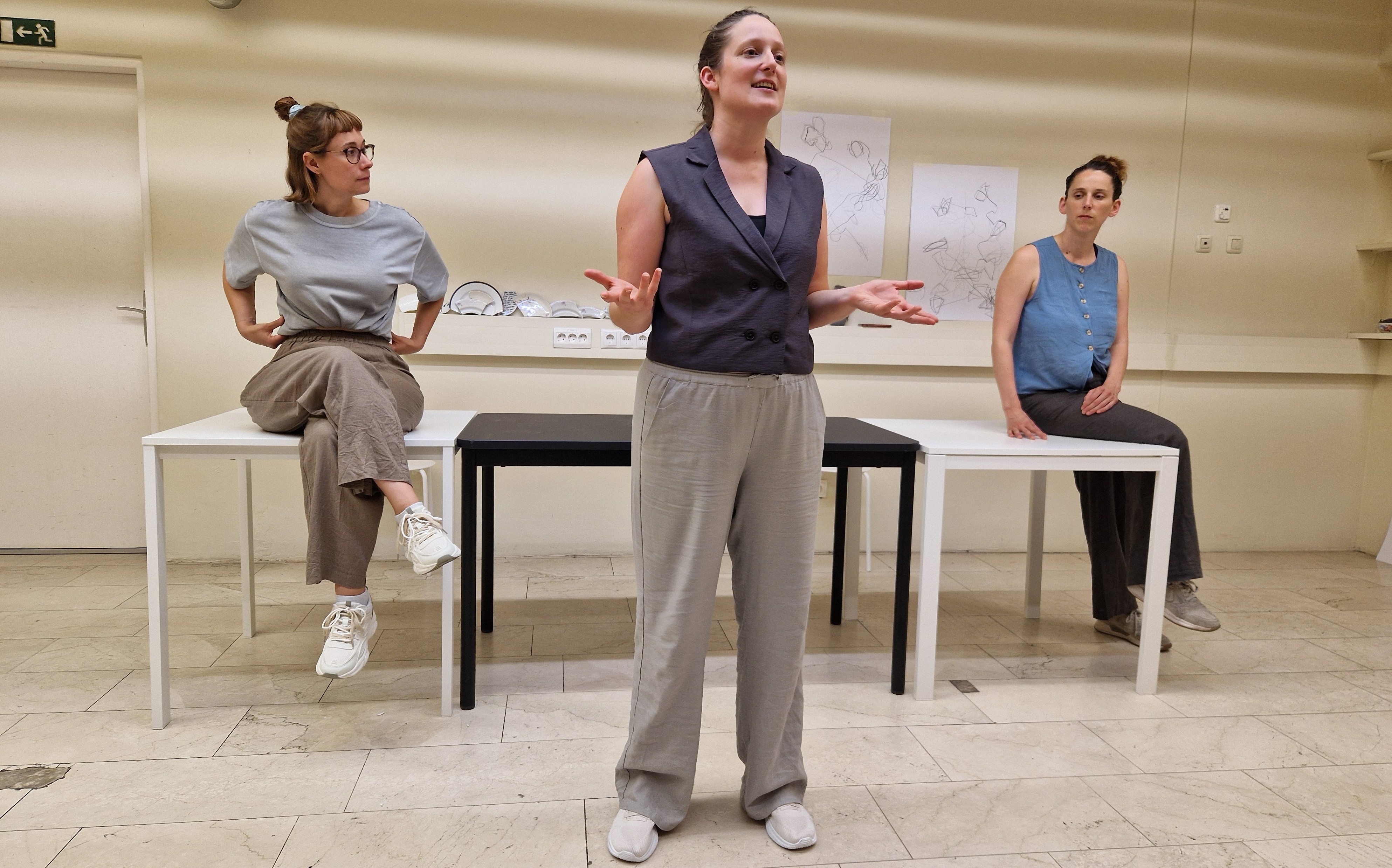 Feelings are not enough, Emma Berentsen/Hanna Rohn/Julia Rohn