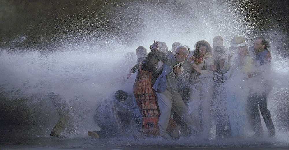 Bill Viola The Raft, 2004, Video- und Klanginstallation