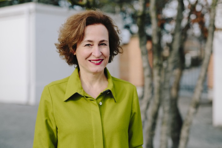 Innenansichten: Sibylle Dienesch