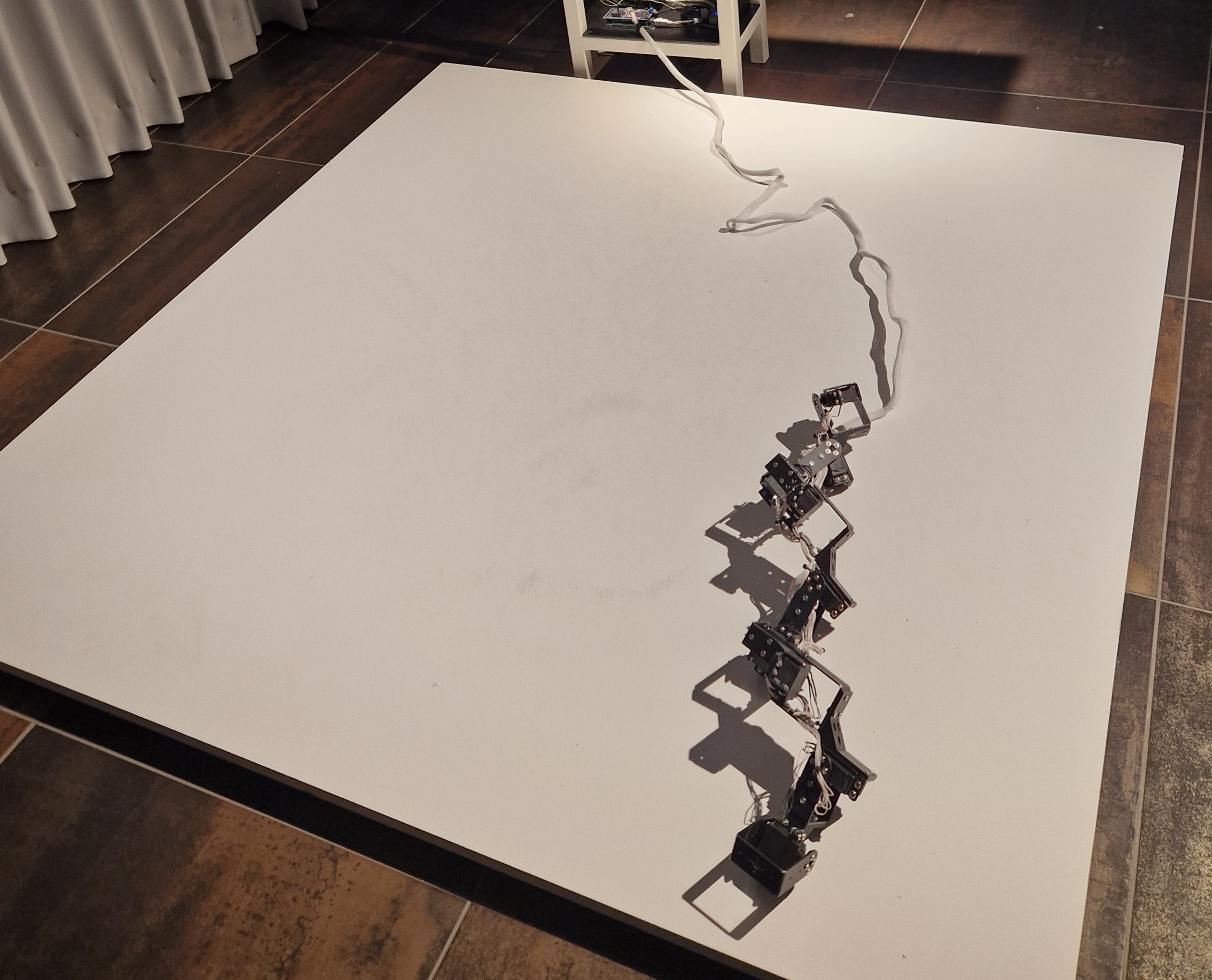 Fotocredit: „1000 Behaviors“ von Lotta Stöver (Fotocredit: kuma) Ausstellung: Out Of Control im esc medien kunst labor