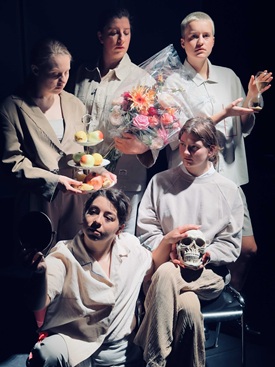 „Aging Trouble“ von Follow The Rabbit