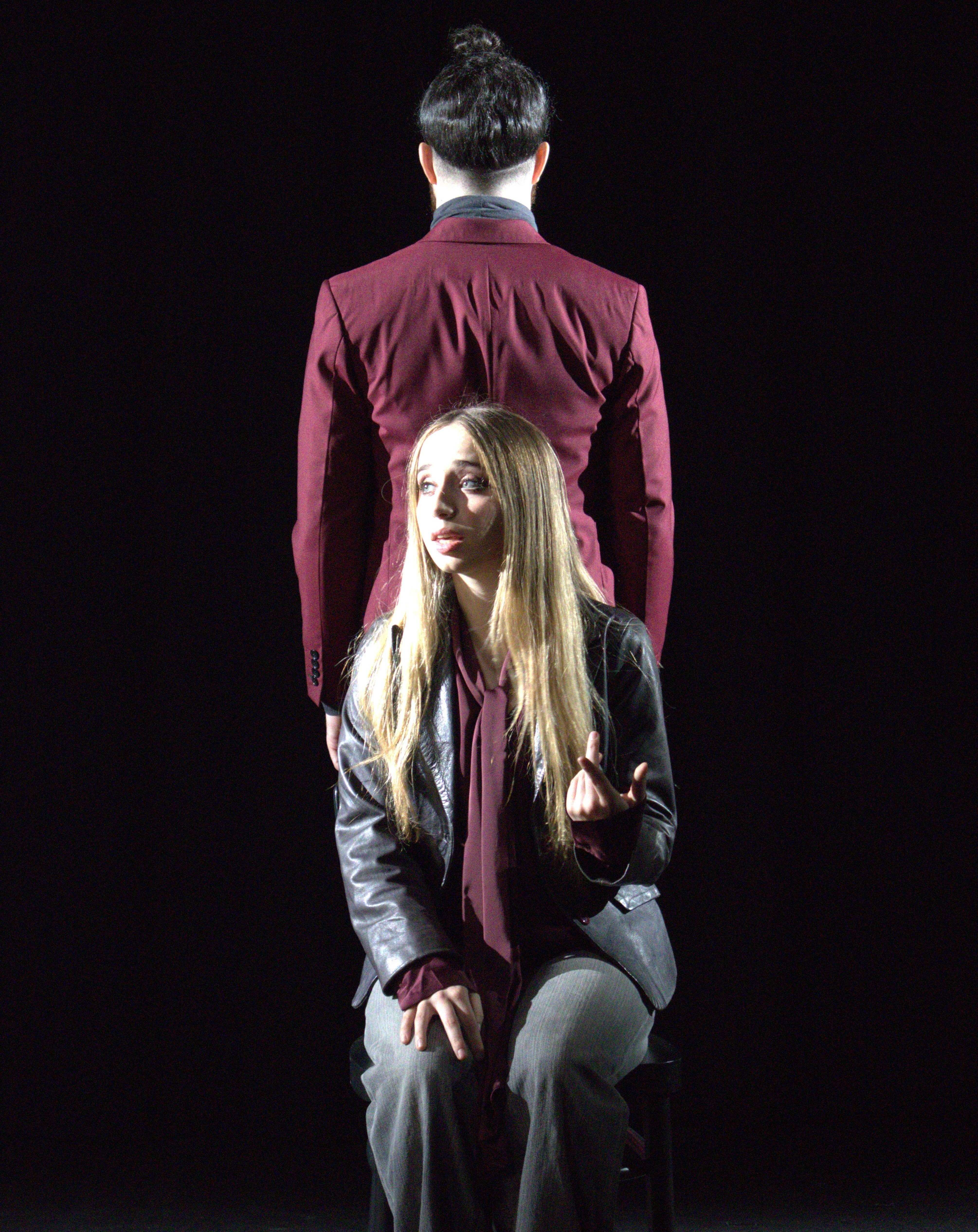 „Mord am Sturzplatz“ vom Theater Herzblut in der Komödie Graz