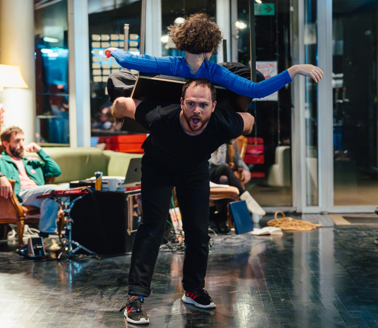 „Collodis Schit“ von Franziska Füchsl und Yeongbin Lee im Theater am Lend