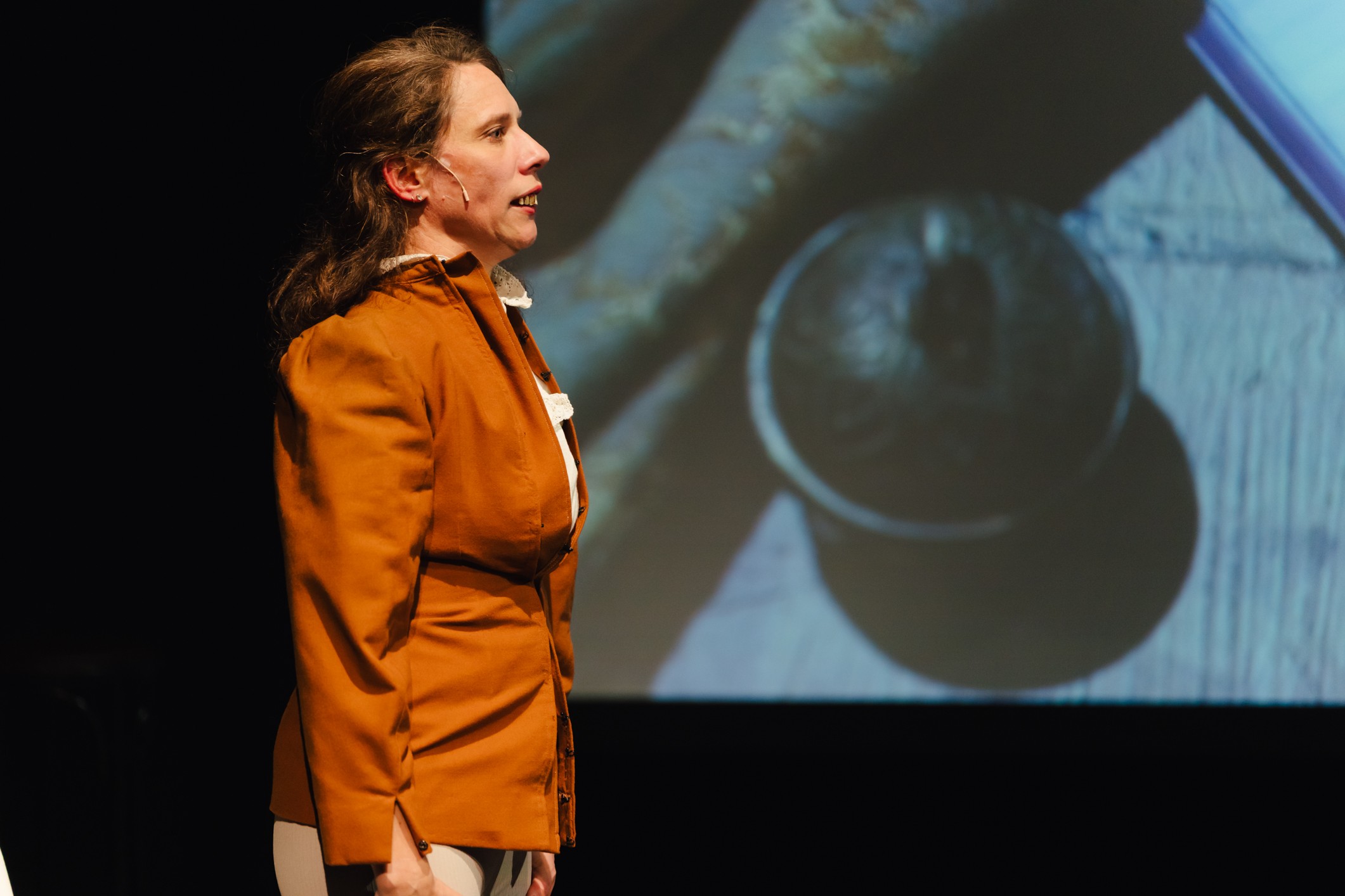 „Johanna von Orleans“ von und mit Christina Scheutz