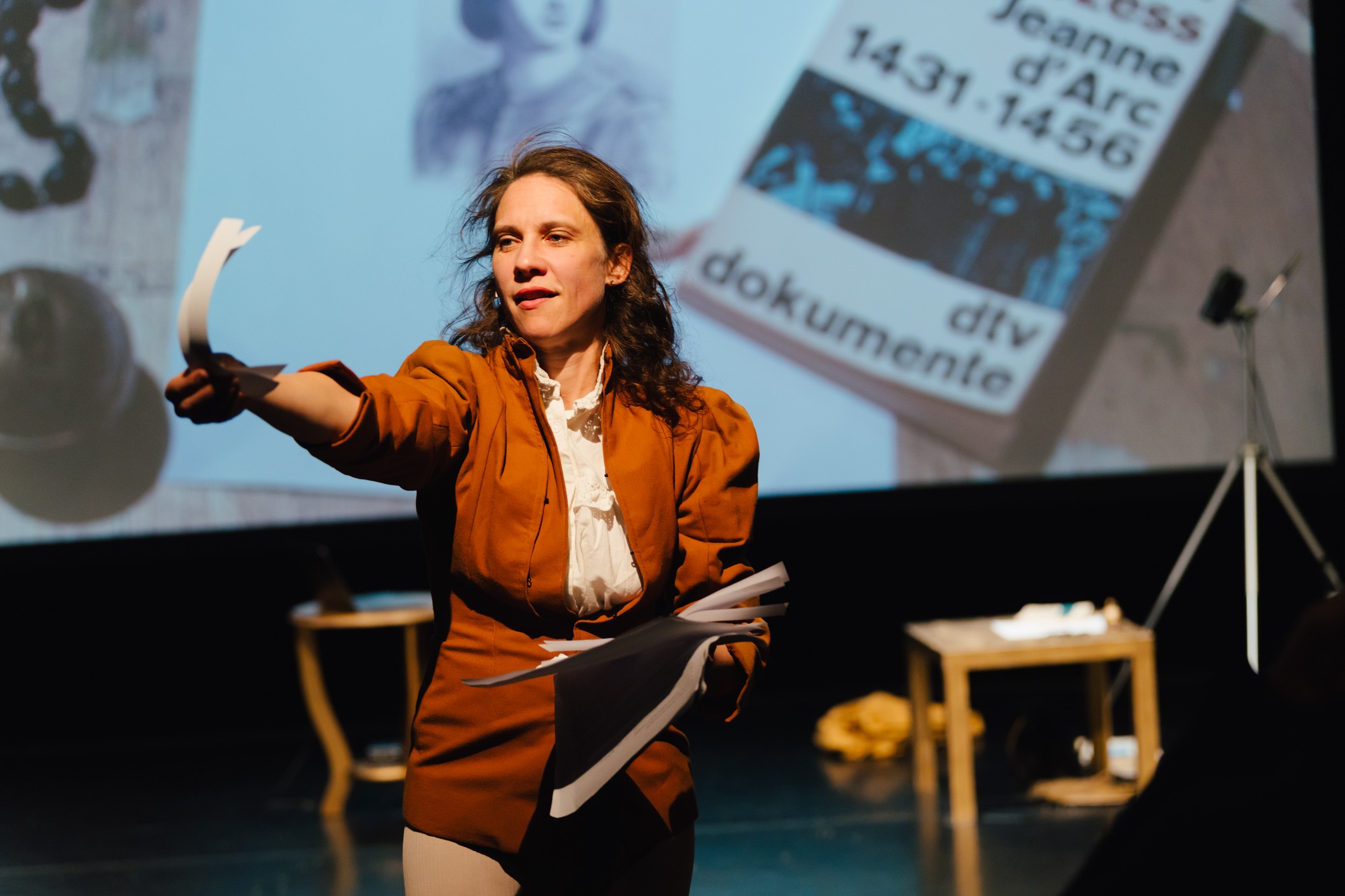 „Johanna von Orleans“ von und mit Christina Scheutz