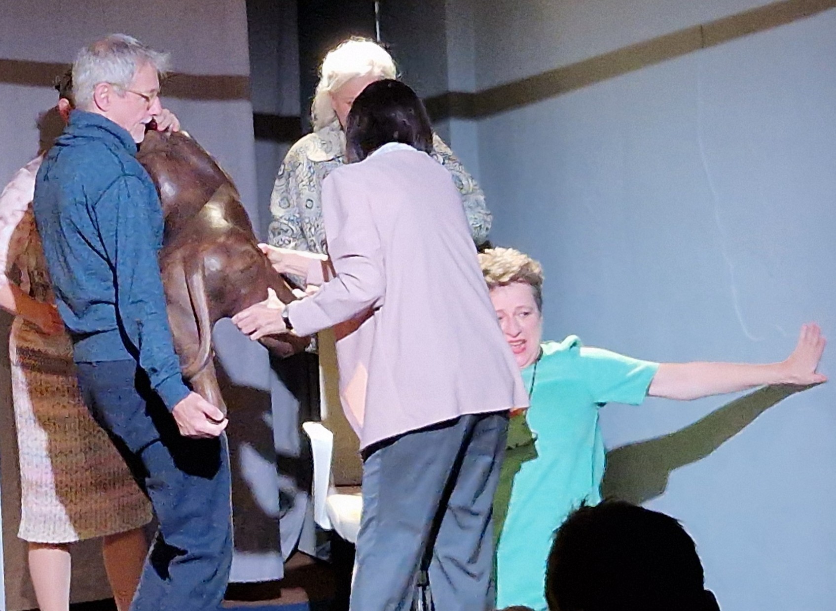 „Gas Toni - 2. Staffel“ vom  Theater im Bahnhof - Folge 2: „Dankbarkeit oder Geld ist keine Geschichte“