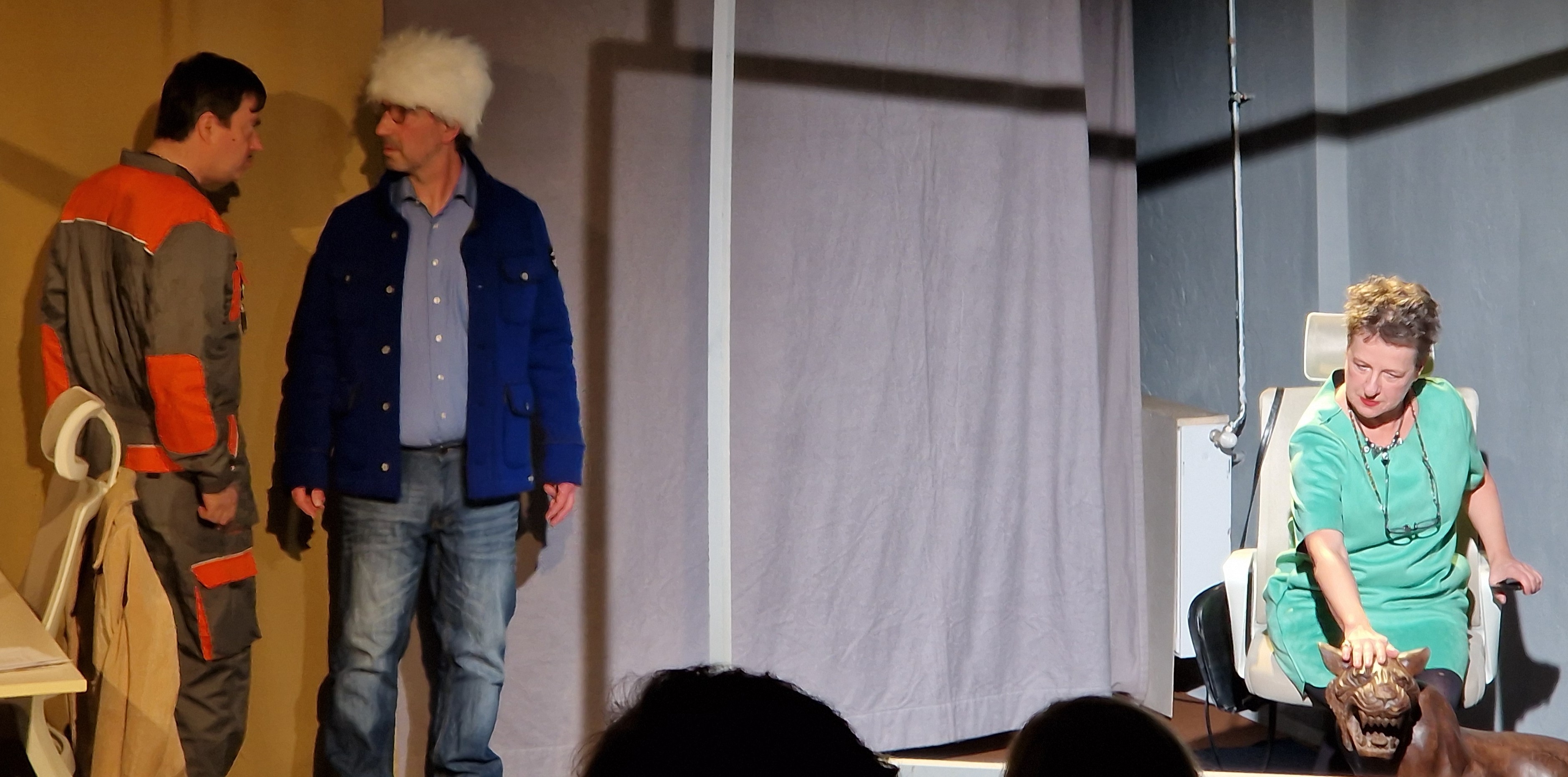 „Gas Toni - 2. Staffel“ vom  Theater im Bahnhof - Folge 4: „Romantische Vorfreude“