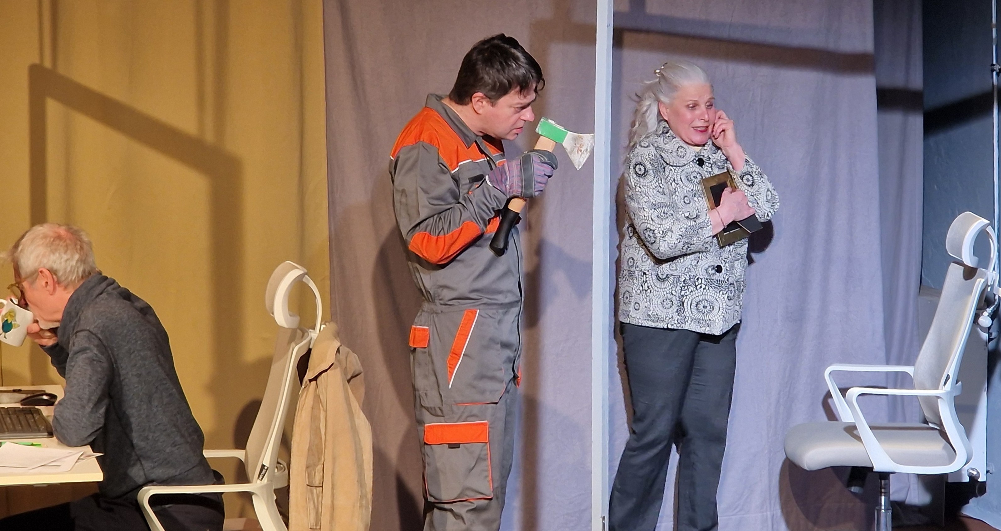 „Gas Toni - 2. Staffel“ vom  Theater im Bahnhof - Folge 6: „Schaurig“