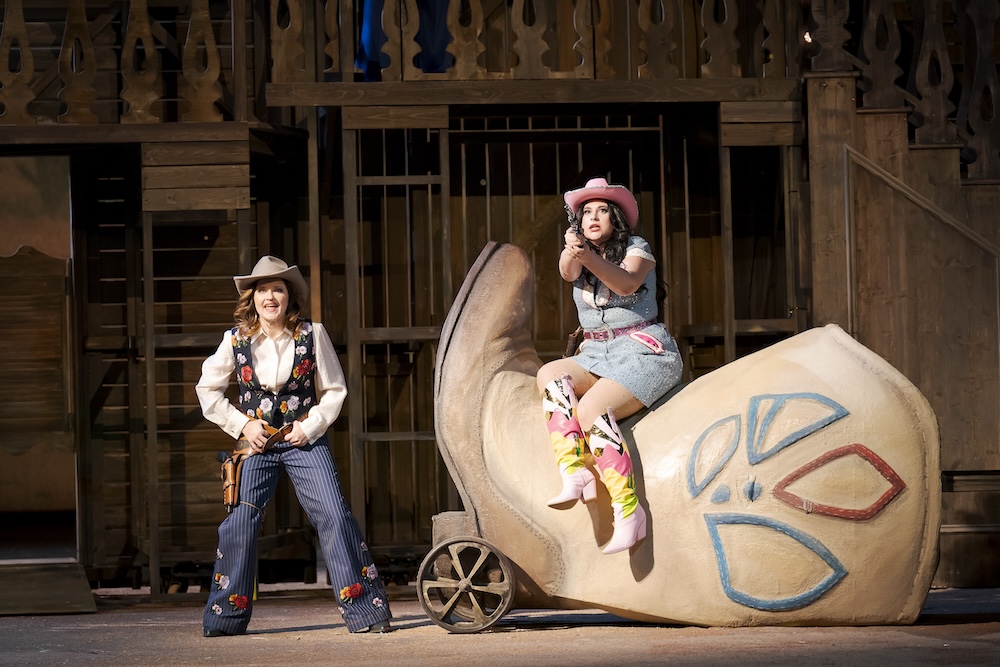 Kritik: Emmerich Kálmán, Arizona Lady