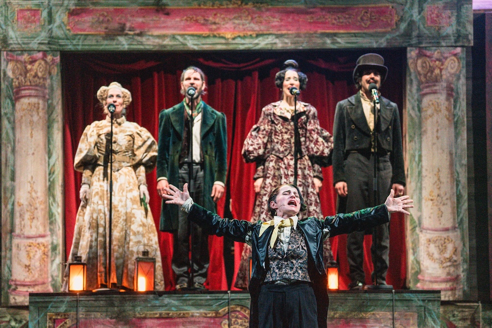 Kritik: Frühere Verhältnisse, Schauspielhaus Graz