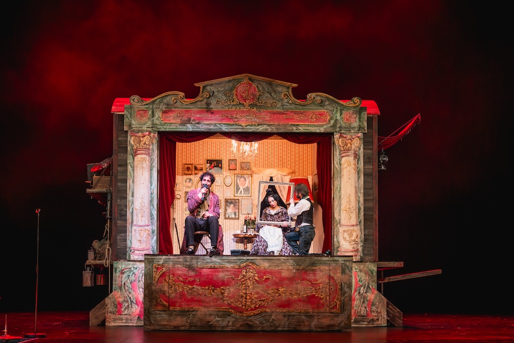 Kritik: Frühere Verhältnisse, Schauspielhaus Graz