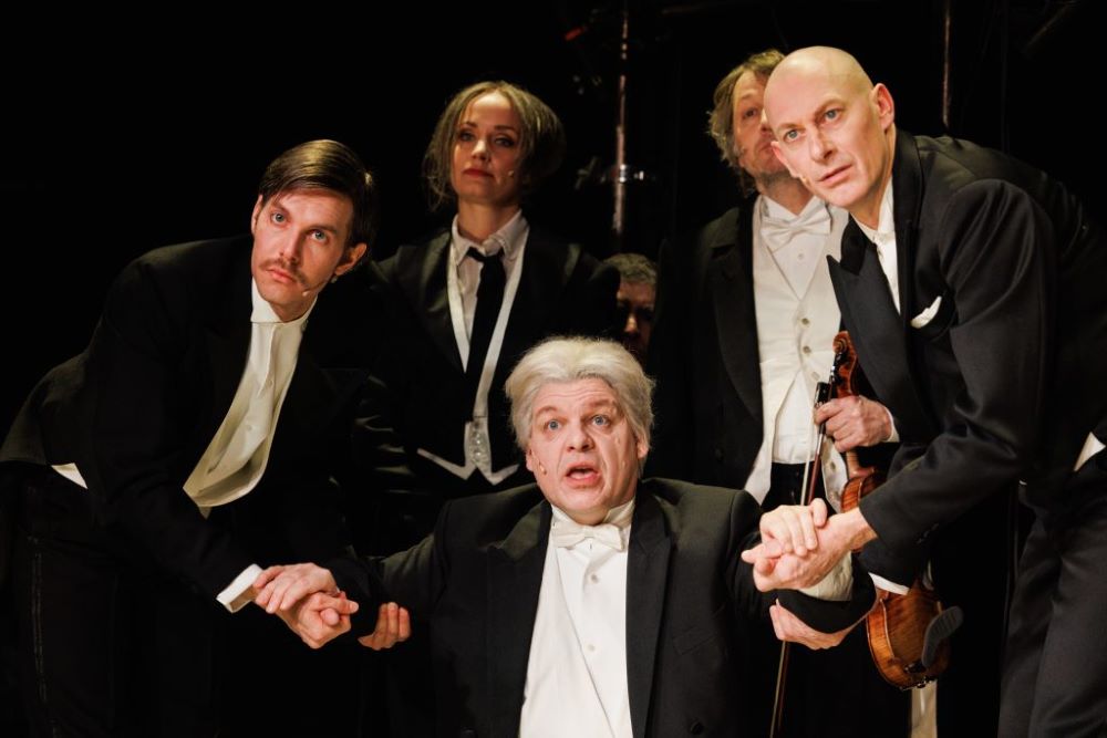 Kritik: Mein Lieblingstier heißt Winter 4 & 5, Oper Graz