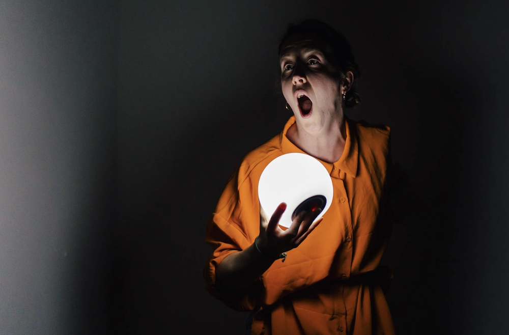 BIEDERMANN UND DIE BRANDSTIFTER Das Planetenparty Prinzip und Theater am Lend