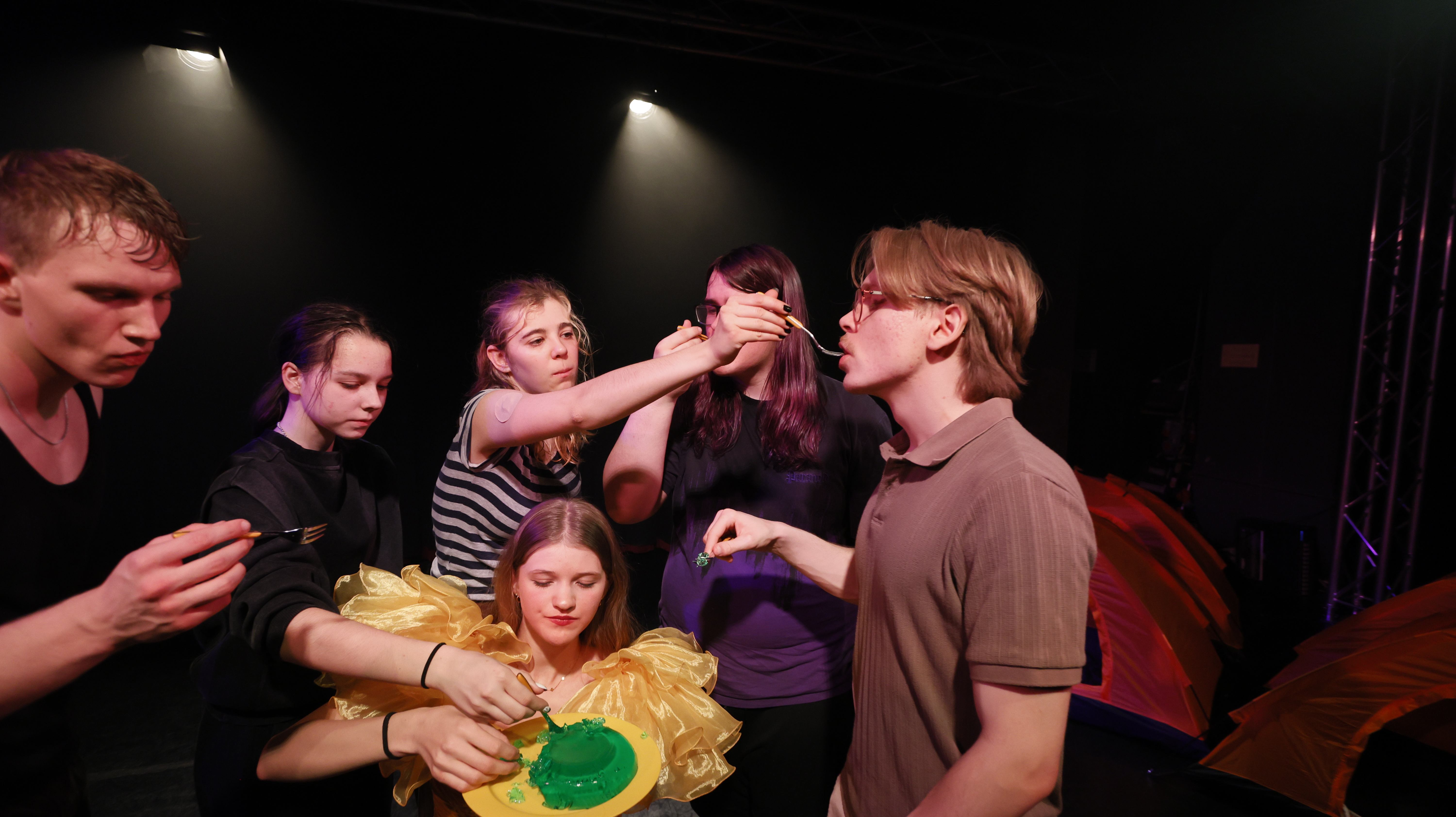 „Jugend ohne Gott“ von der Theaterfabrik Weiz im Weizer Volkshaus