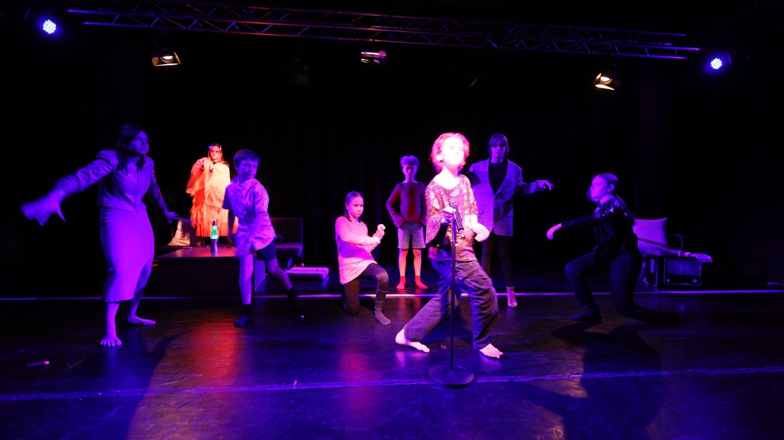 „Metamorphosen“ frei nach Ovid von der Theaterfabrik Weit im Volkshaus Weiz