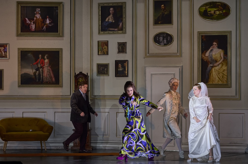 Arthur Haas, Wilfried Zelinka, Polina Pastirchak, Chor der Oper Graz