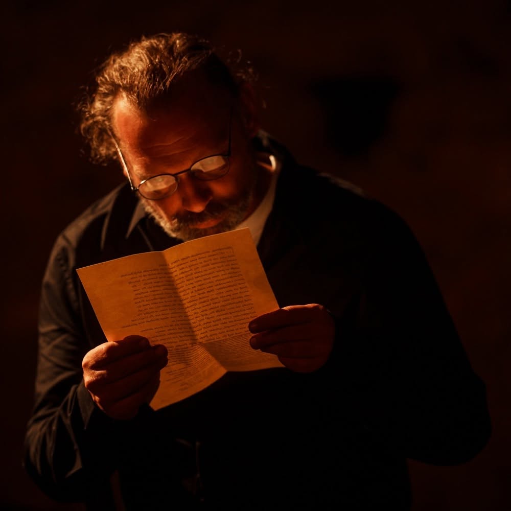 Kritik: Nietzsche – Ich bin Dynamit, Theater Quadrat