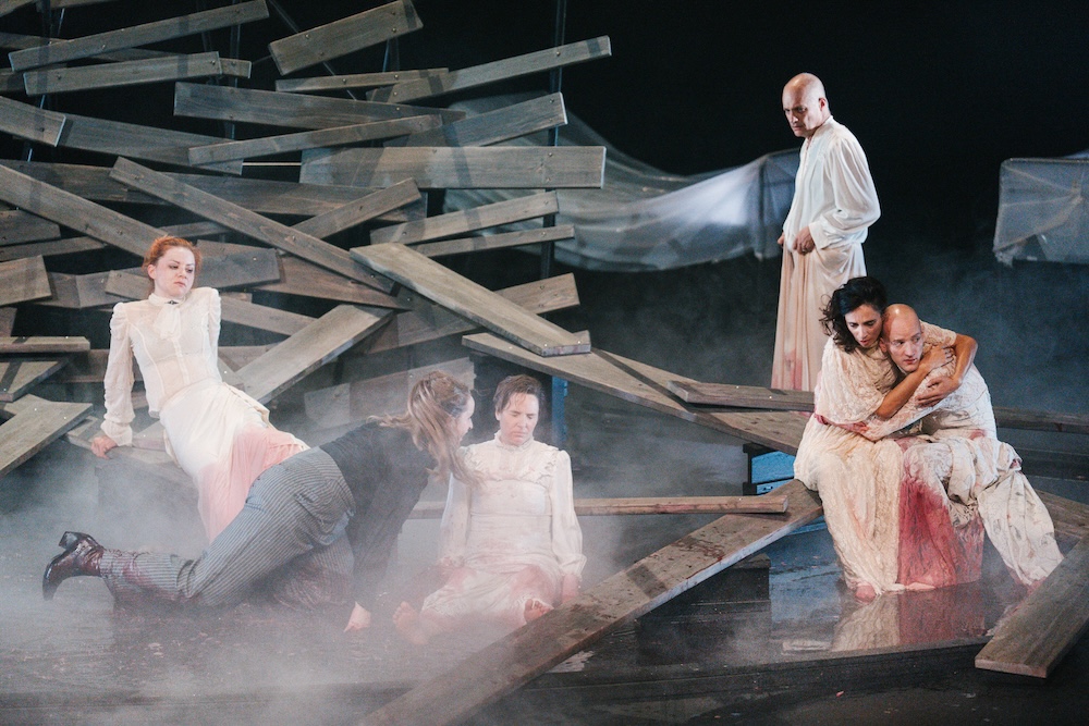 Fotocredit: Ensemble (Fotocredit: Lex Karelly)