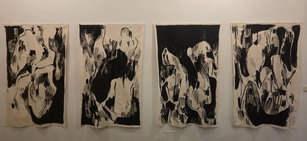 Fotocredit: „Unknown Spaces“ von Oskar Jocham (Fotocredit kuma) „Eine Parabel über Enden und Anfänge, die wir noch nicht kennen: Teil 2: Das kolossale Landtier“– Ausstellung im <rotor>