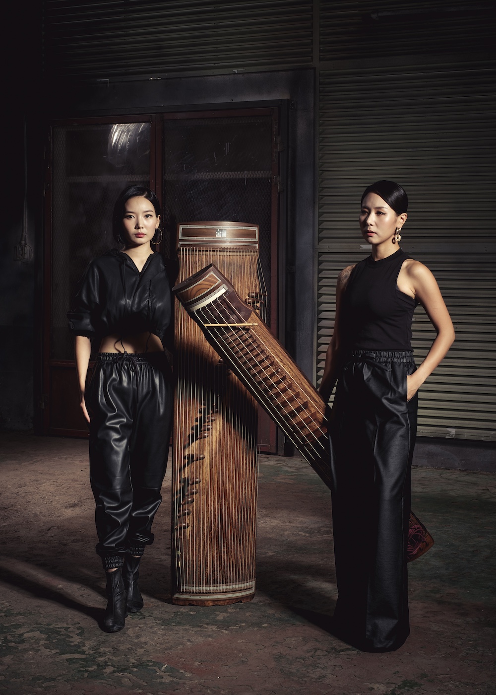 Fotocredit: Dal:um spielen auf traditionellen koreanischen Zithern und bringen Musik, die dem Publikum noch nocht so vertraut ist (Fotocredit: Kim Shin Joong)